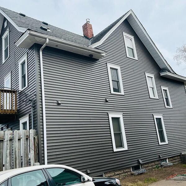 final side of home on minneapolis siding install